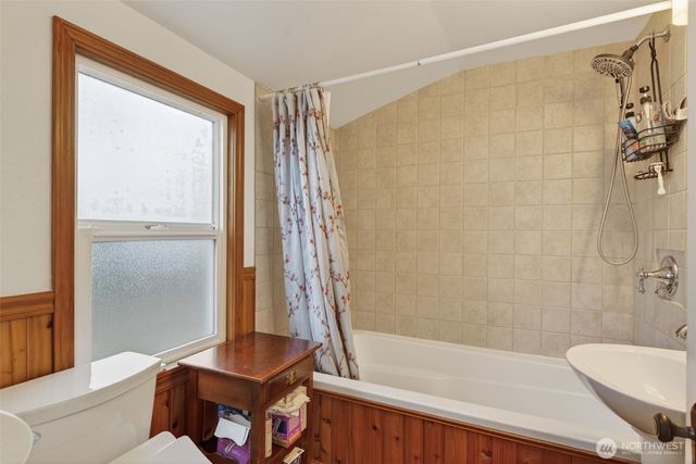 1528 7th Avenue, Longview, WA 98632