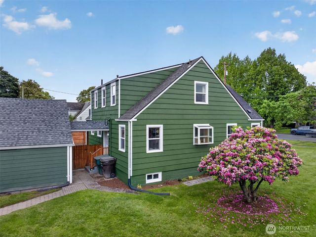 1528 7th Avenue, Longview, WA 98632
