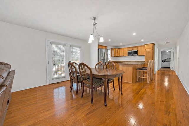 373 MOUNTAIN TOP DR, Rocky Mount, VA 24151