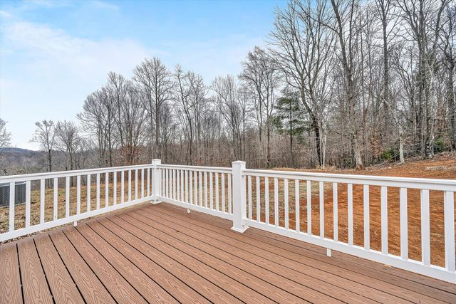 373 MOUNTAIN TOP DR, Rocky Mount, VA 24151