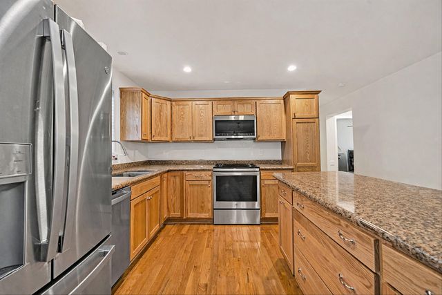 373 MOUNTAIN TOP DR, Rocky Mount, VA 24151