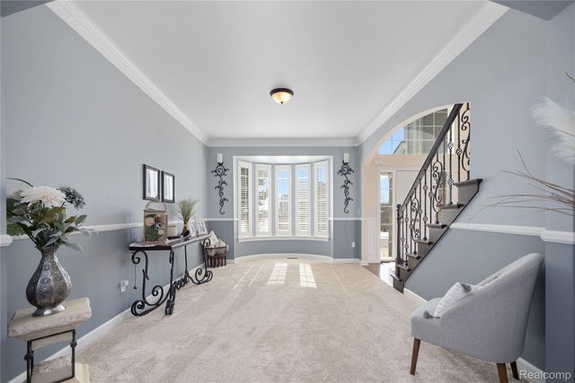 529 Napa Valley Drive, Milford Charter Township, MI 48381