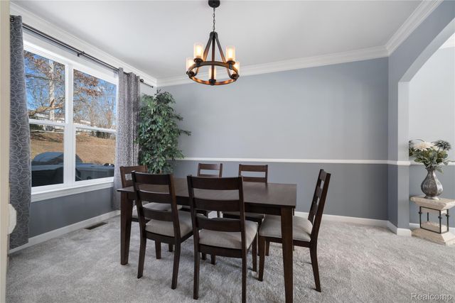 529 Napa Valley Drive, Milford Charter Township, MI 48381