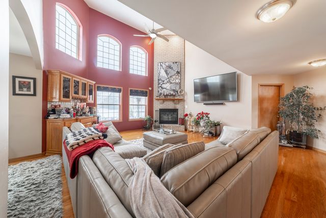 2078 Bluestem Parkway, Lynwood, IL 60411