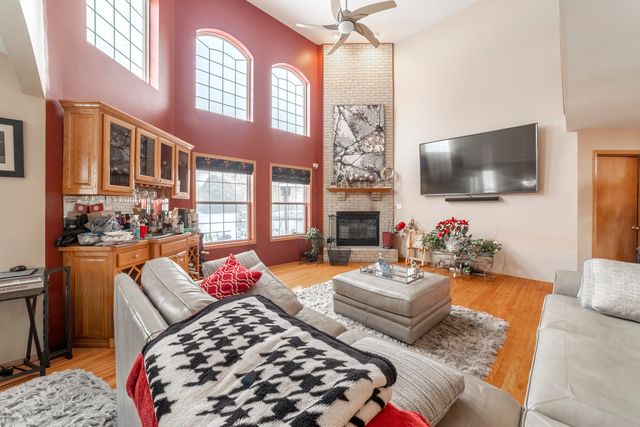 2078 Bluestem Parkway, Lynwood, IL 60411