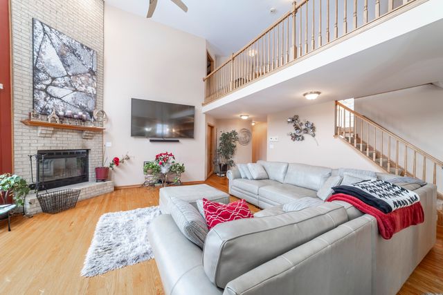 2078 Bluestem Parkway, Lynwood, IL 60411