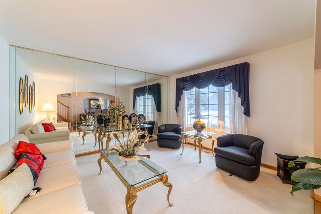 2078 Bluestem Parkway, Lynwood, IL 60411