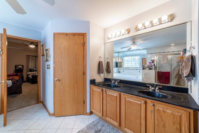 2078 Bluestem Parkway, Lynwood, IL 60411