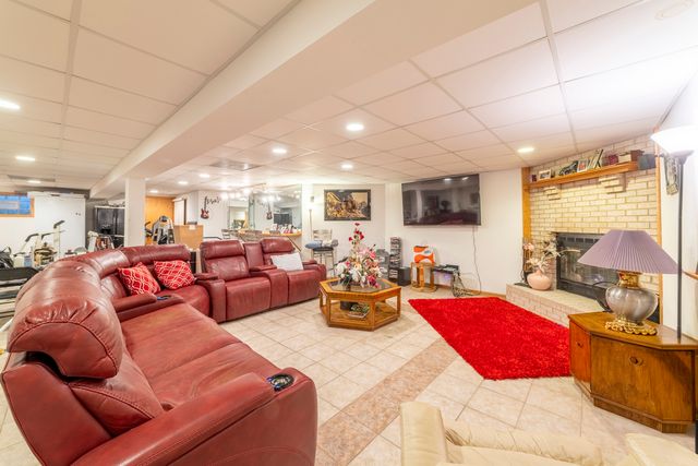 2078 Bluestem Parkway, Lynwood, IL 60411