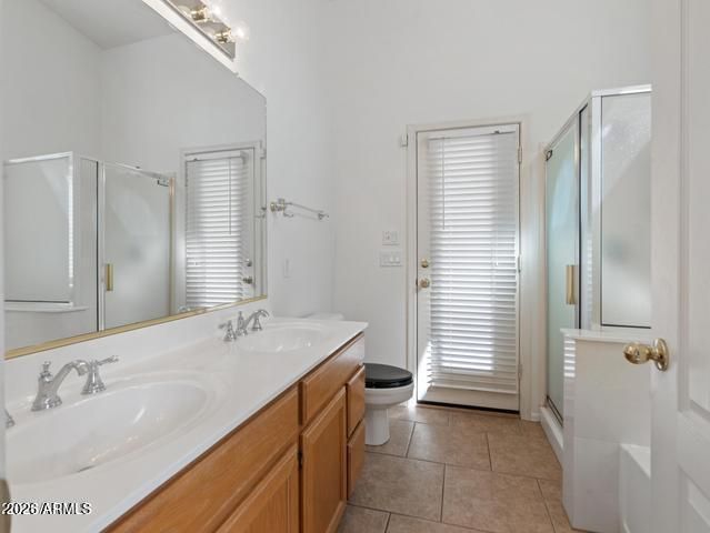9733 W RUNION Drive, Peoria, AZ 85382