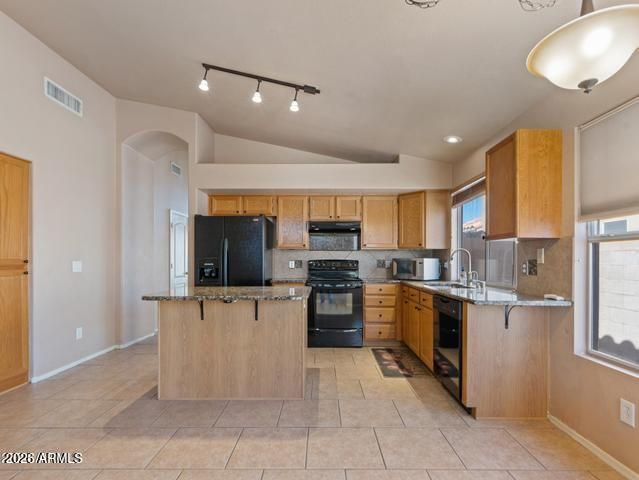 9733 W RUNION Drive, Peoria, AZ 85382