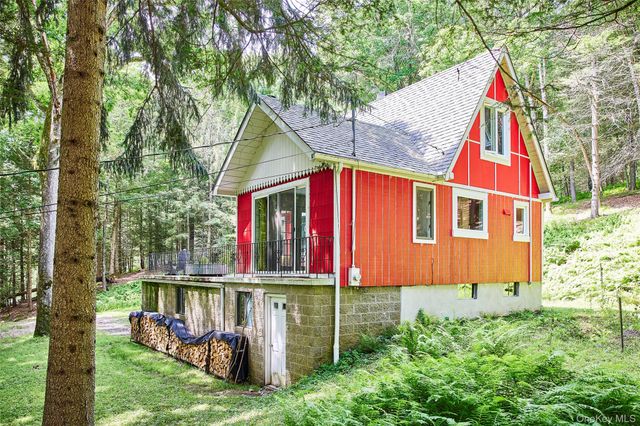 488 Black Forest Road, Glen Spey, NY 12737