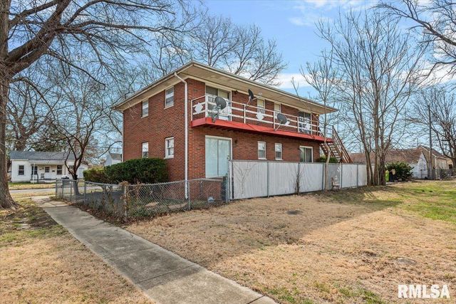 821 S Pasfield Street, Springfield, IL 62704