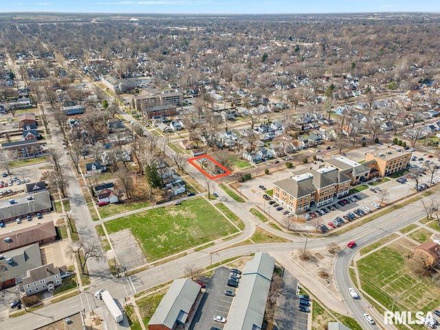 821 S Pasfield Street, Springfield, IL 62704