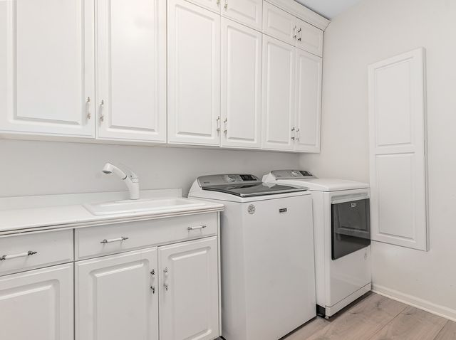 107 W North Street, Gardner, IL 60424