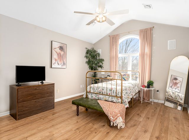 107 W North Street, Gardner, IL 60424