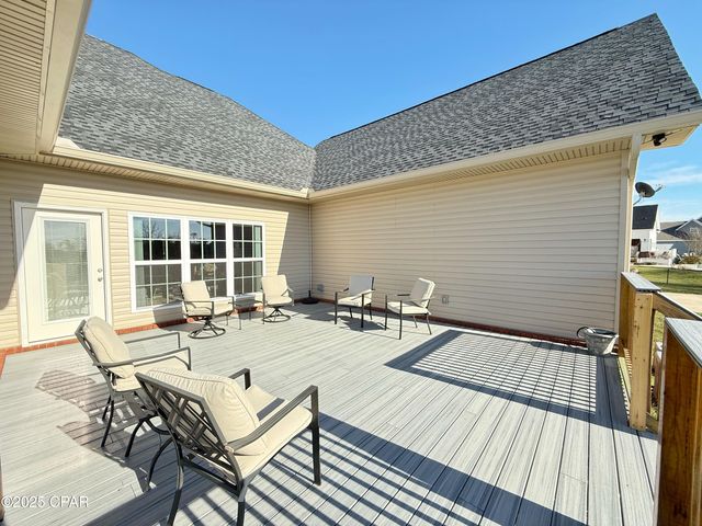 2977 CHASE Way, Marianna, FL 32446