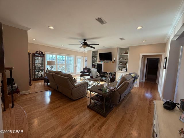 2977 CHASE Way, Marianna, FL 32446