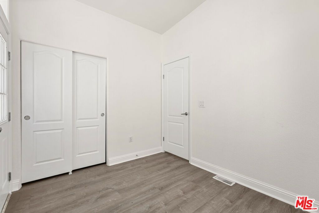 Image 11 of property listing at 8250 Lankershim Boulevard 140, North Hollywood, CA 91605