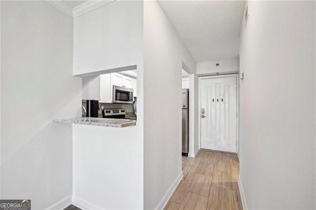 2870 Pharr Court South NW 1408, Atlanta, GA 30305