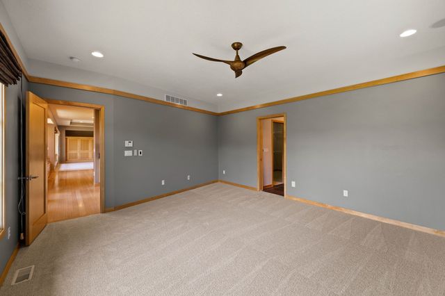 4303 161st Street, Urbandale, IA 50323
