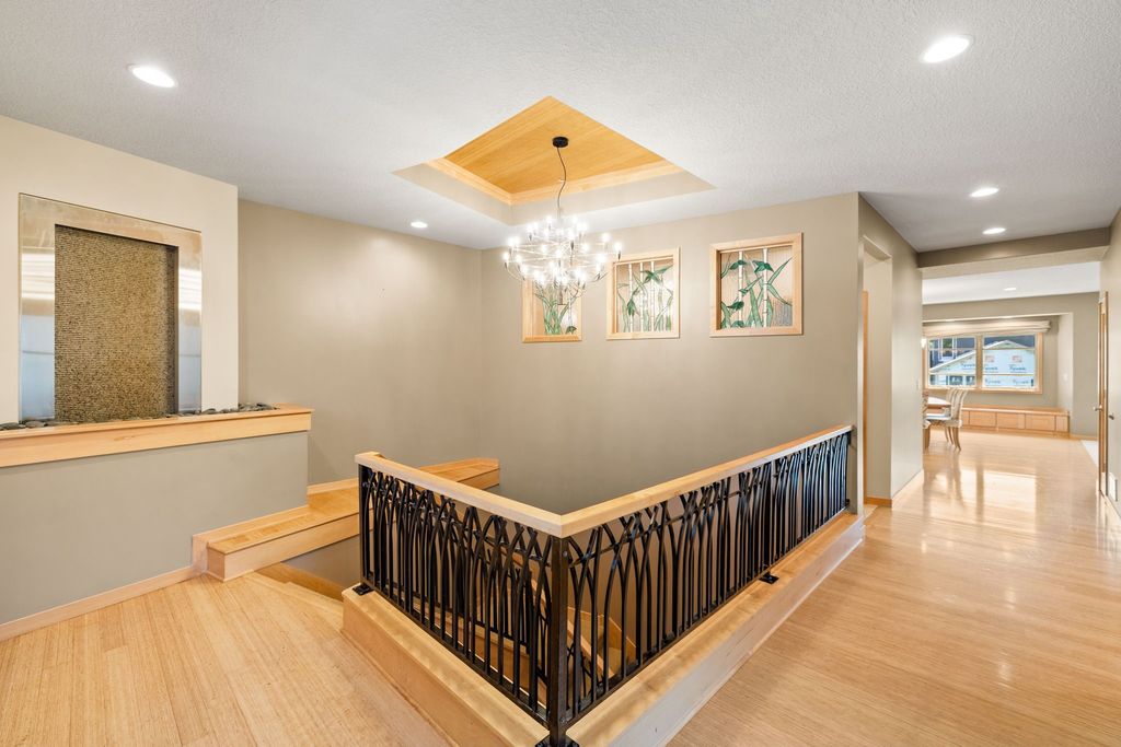 4303 161st Street, Urbandale, IA 50323