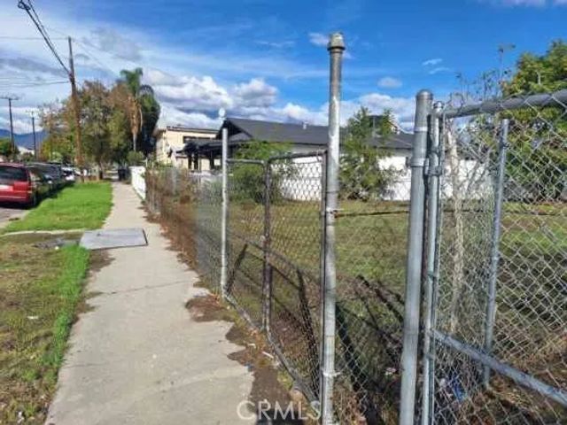 157 N J, San Bernardino, CA 92410