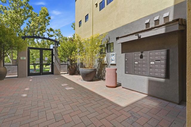 800 N 8th Street 129, San Jose, CA 95112
