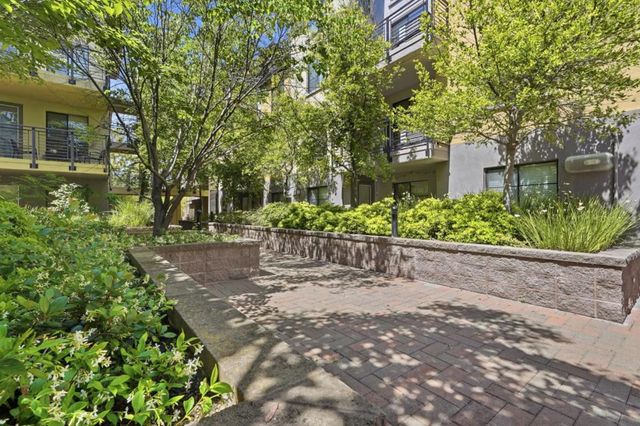 800 N 8th Street 129, San Jose, CA 95112