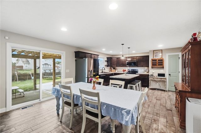 254 Auburn Meadows Court, Carlisle, OH 45005