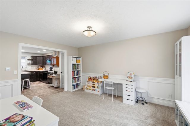 254 Auburn Meadows Court, Carlisle, OH 45005