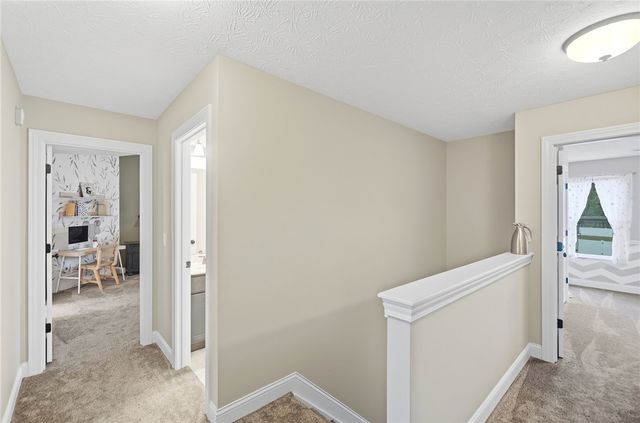 254 Auburn Meadows Court, Carlisle, OH 45005