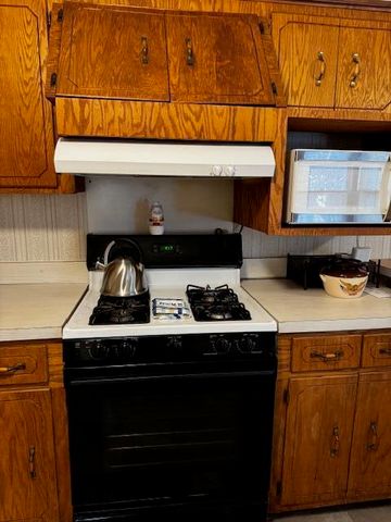 950 Berry Street, Manning, SC 29102