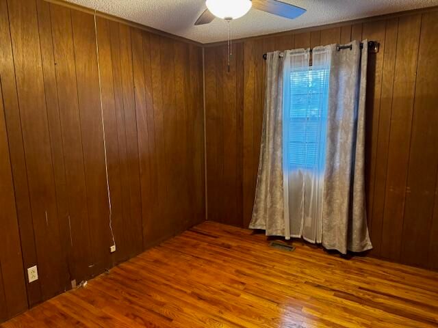 950 Berry Street, Manning, SC 29102