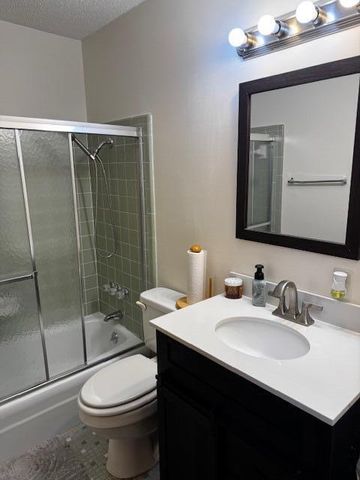 950 Berry Street, Manning, SC 29102