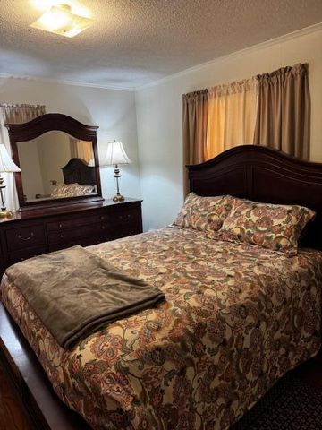 950 Berry Street, Manning, SC 29102