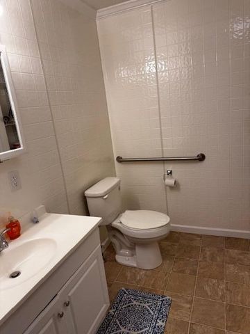 950 Berry Street, Manning, SC 29102