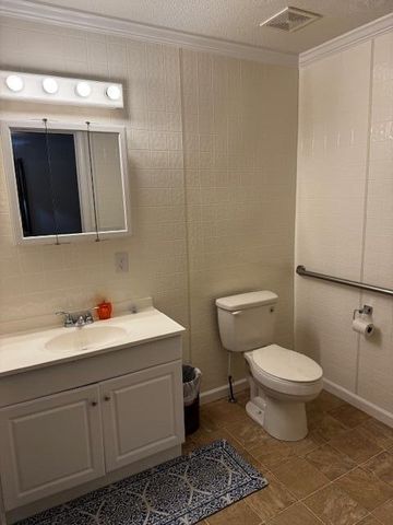 950 Berry Street, Manning, SC 29102