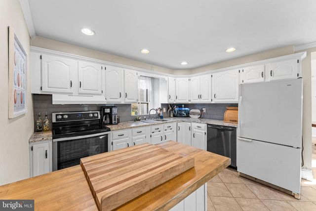 120 ALACKNESS RD, Spring City, PA 19475