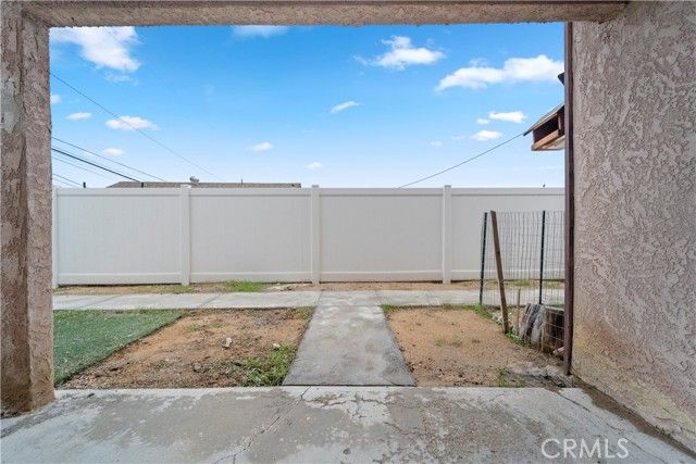 1071 May Lane, Barstow, CA 92311