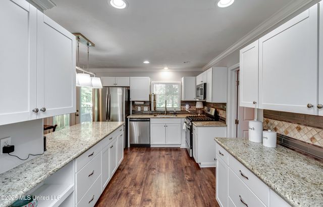 252 Marilyn Drive, Pearl, MS 39208