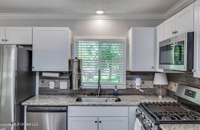 252 Marilyn Drive, Pearl, MS 39208
