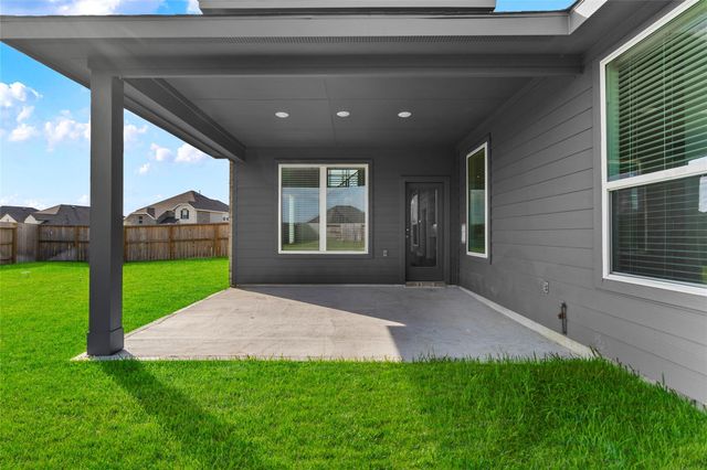 1260 Imperial Ranch Way, Dayton, TX 77535