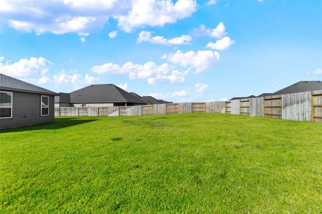 1260 Imperial Ranch Way, Dayton, TX 77535