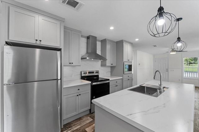 2270 GRIFFIN ROAD, Bartow, FL 33830