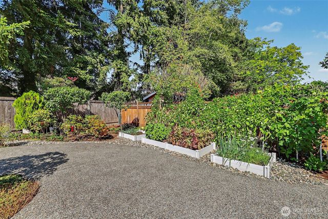 12324 43 Drive SE, Everett, WA 98208