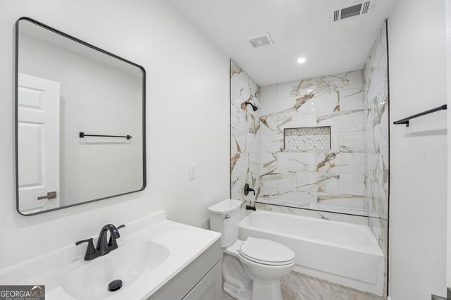 7300 Buck Creek Drive, Fairburn, GA 30213