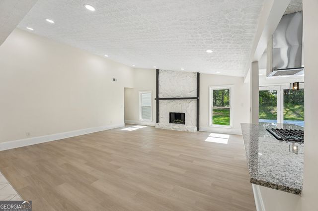 7300 Buck Creek Drive, Fairburn, GA 30213