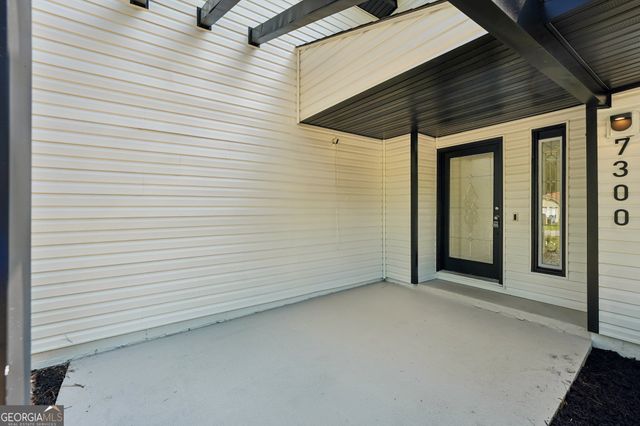7300 Buck Creek Drive, Fairburn, GA 30213
