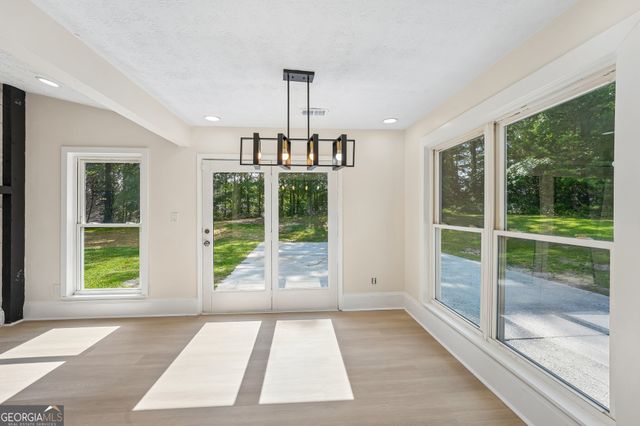 7300 Buck Creek Drive, Fairburn, GA 30213